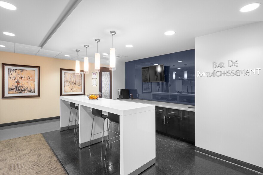 More Photos Of 2820 Boul Laurier, Québec Coworking Space