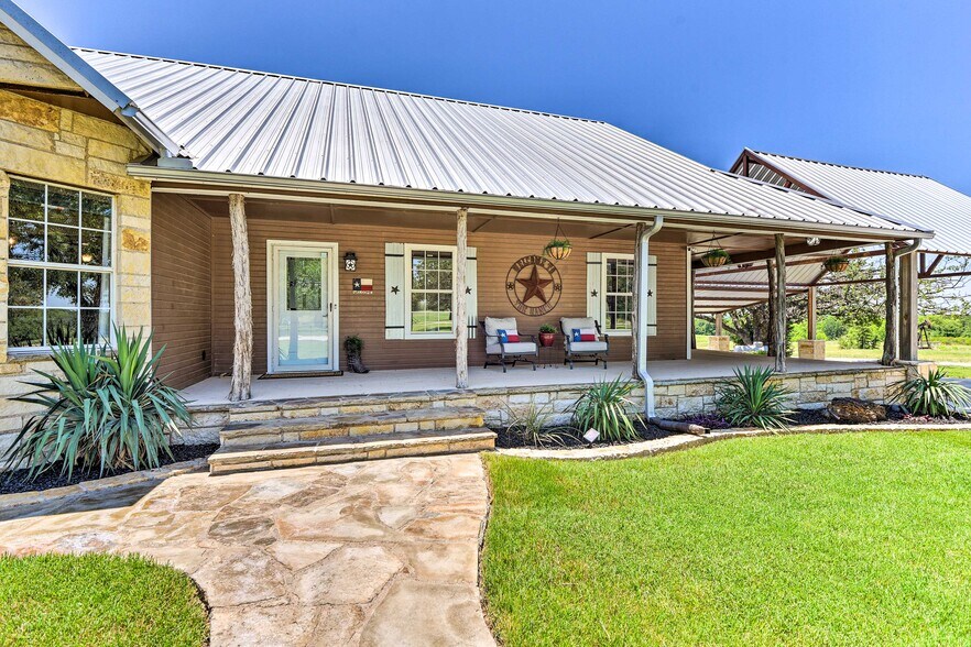 More Photos Of 3112 Sunset School Rd, Sunset Land For Sale