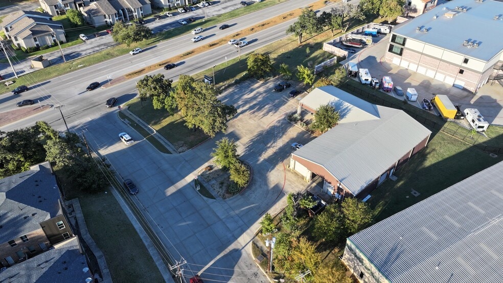 More Photos Of 3625 Valley Vista Dr, Fort Worth Warehouse For Sale