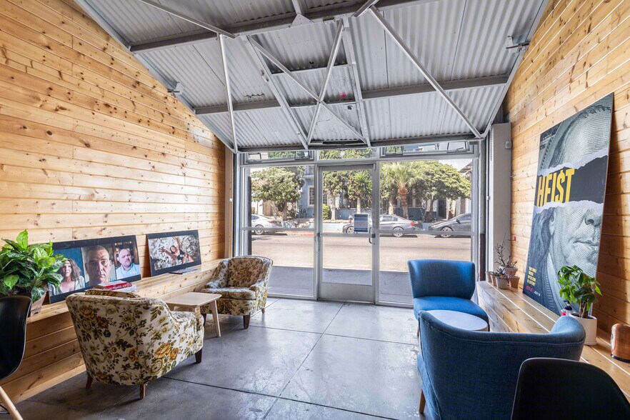 More Photos Of 1305 N Catalina St, Los Angeles Loft Creative Space For Lease