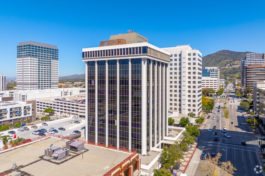 More Photos Of 535 N Brand Blvd, Glendale Office For Lease