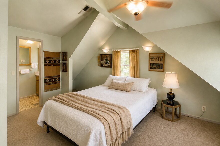 More Photos Of 589 Main St, Placerville Restaurant For Sale