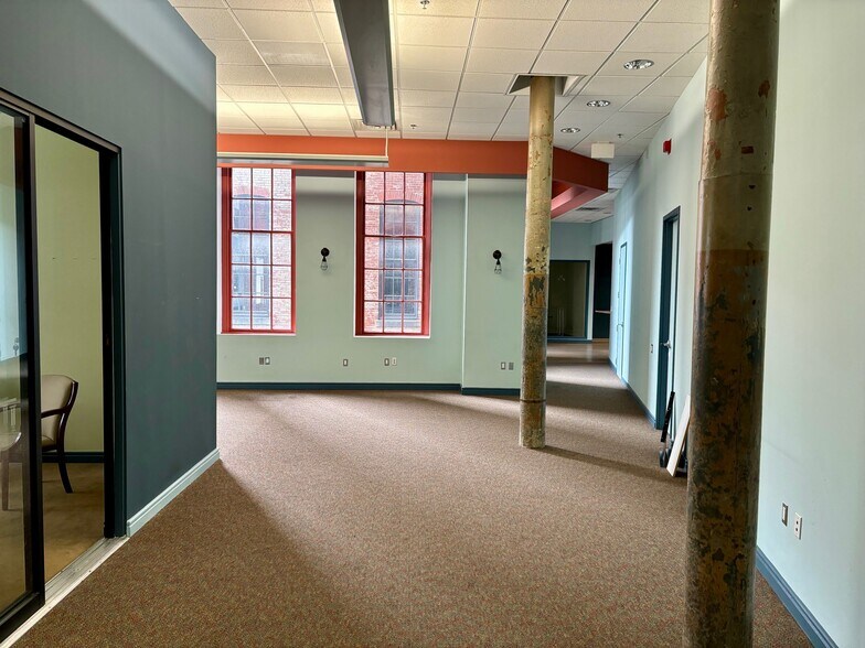 More Photos Of 718-720 Arch St, Philadelphia Office For Lease
