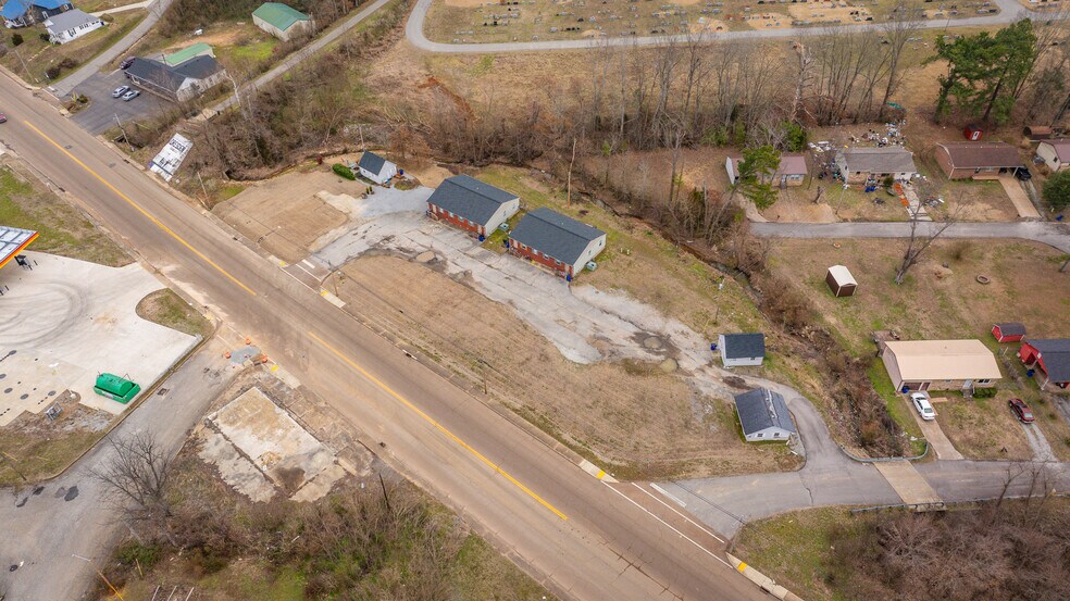 More Photos Of 279 Pikeview St, Dresden Multifamily For Sale