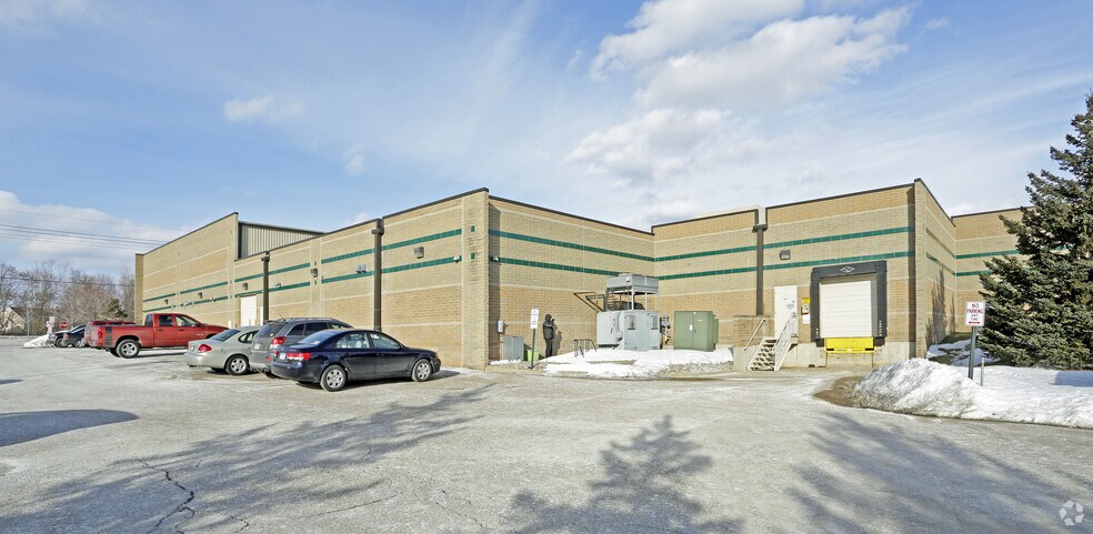 More Photos Of 3255 W Hamlin Rd, Rochester Hills Research And Development For Lease