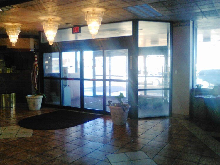 More Photos Of 1441 E Brooks Rd, Memphis Hotel For Sale