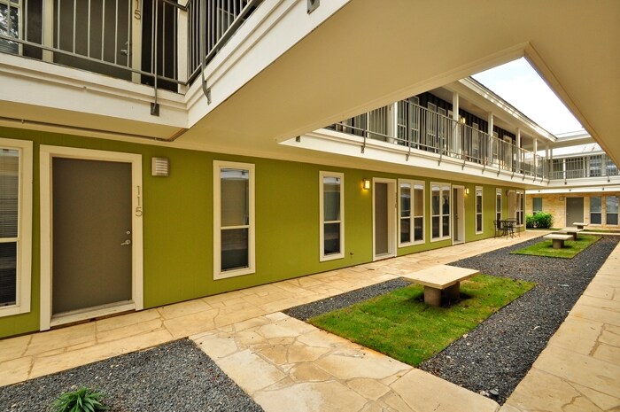 More Photos Of 2526 Durwood St, Austin Apartments For Sale