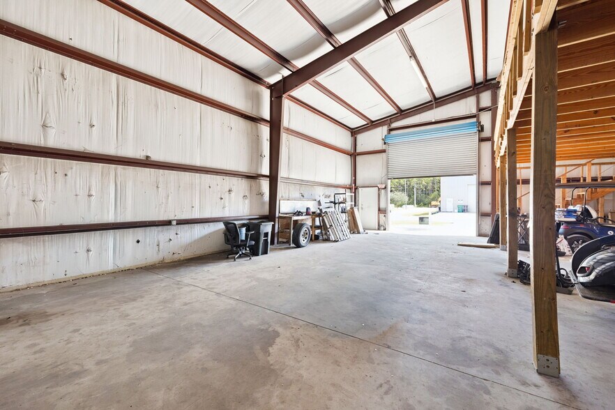 More Photos Of 605 N County Highway 393, Santa Rosa Beach Industrial For Lease