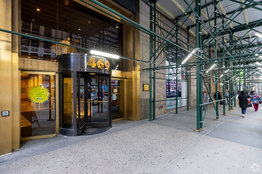 More Photos Of 469 Seventh Ave, New York Office Residential For Lease