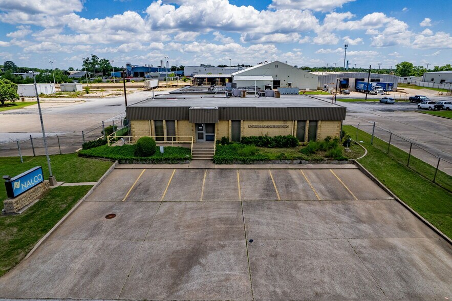 More Photos Of 6717 S 61st West Ave, Tulsa Manufacturing For Sale
