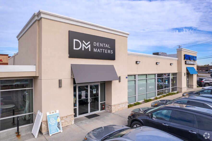 More Photos Of 9331 Skokie Blvd, Skokie Storefront For Lease