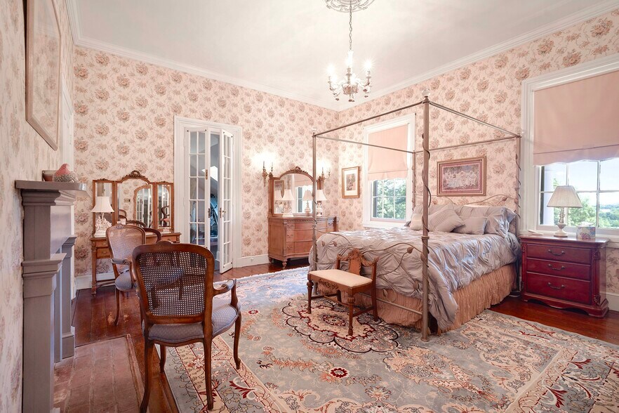 More Photos Of 1902 Jefferson Pike, Knoxville Lodge Meeting Hall For Sale