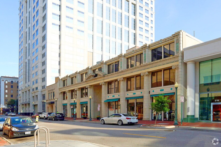 Primary Photo Of 208-214 E Plume St, Norfolk Office For Lease