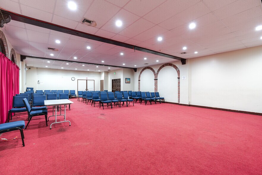 More Photos Of 401 E Colorado St, Glendale Lodge Meeting Hall For Lease
