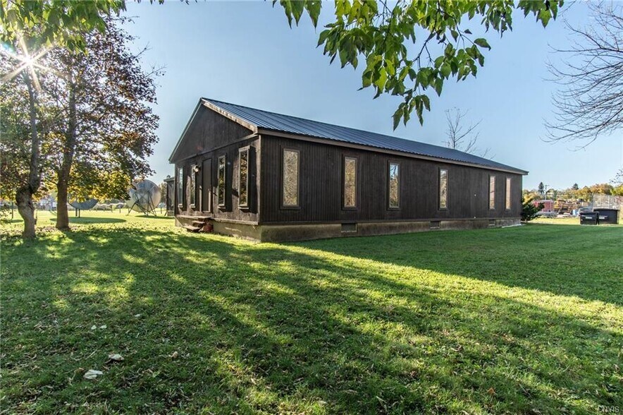 More Photos Of 2315 Knox St, Ogdensburg Medical For Sale