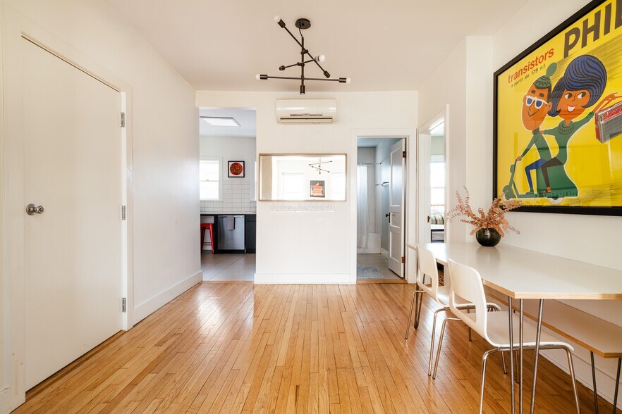 More Photos Of 705 Warren St, Hudson Storefront Retail Residential For Sale