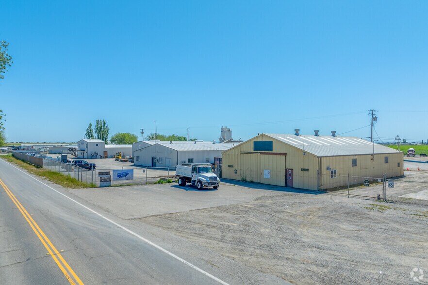 More Photos Of 14442 Walnut Grove-Thorton Rd, Walnut Grove Industrial For Sale
