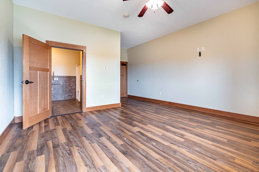 More Photos Of 394 Woodland Dr, Fergus Falls Assisted Living For Sale