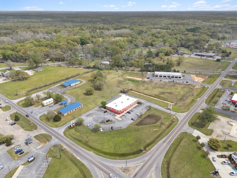 More Photos Of 7021 Highway 614, Moss Point Drugstore For Sale