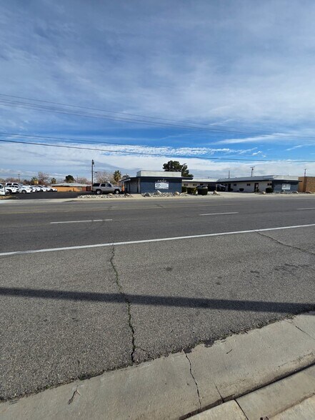 More Photos Of 44262 Division St, Lancaster Office Residential For Sale