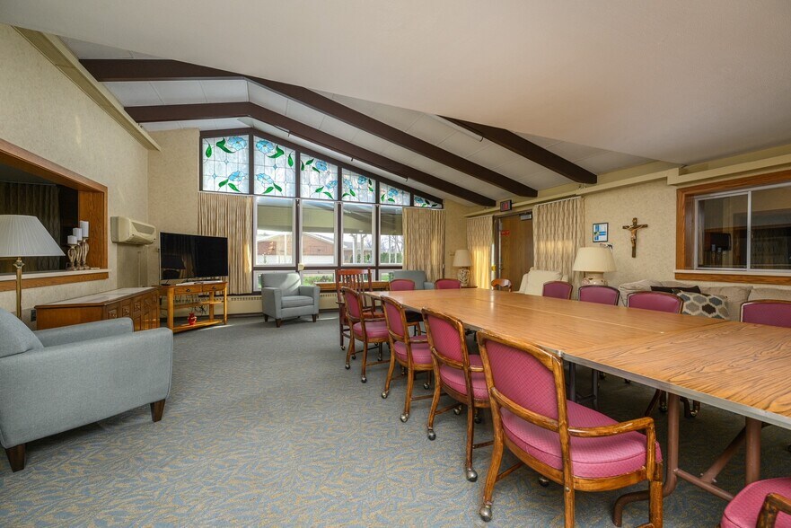 More Photos Of 2812 Harvard Ave NW, Canton Assisted Living For Sale