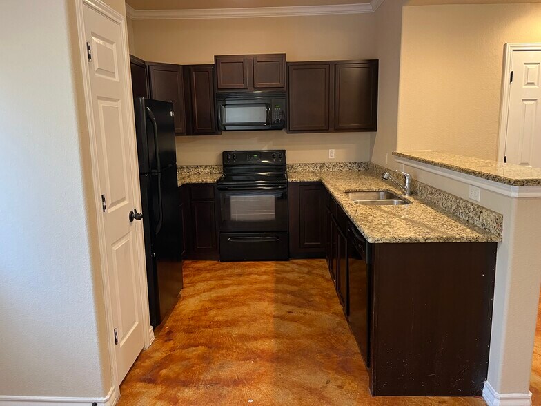 More Photos Of 6309 Attucks Ln, San Antonio Multifamily For Sale