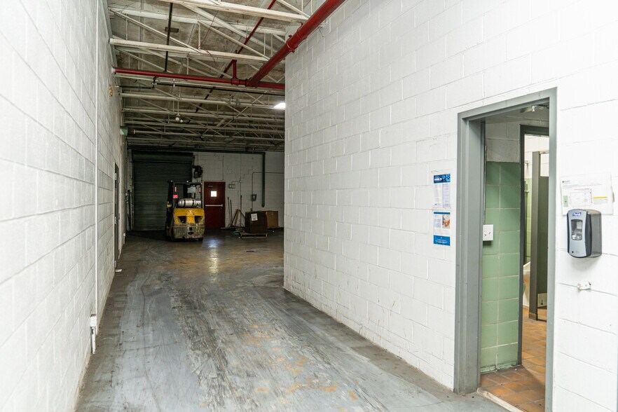 More Photos Of 2580 Highway 46, Heflin Warehouse For Sale