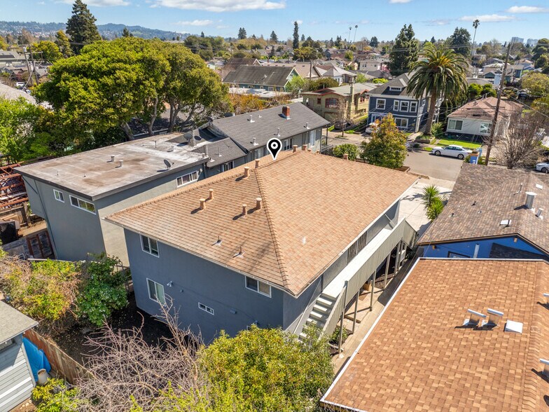 More Photos Of 1533 Julia St, Berkeley Multifamily For Sale