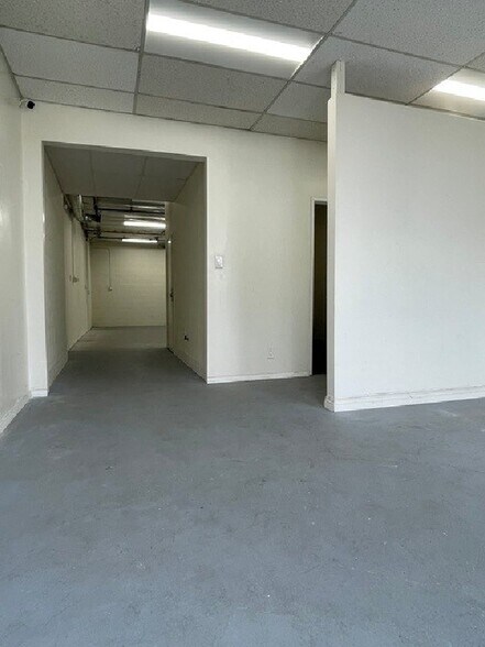 More Photos Of 11819 Goldring Rd, Arcadia Warehouse For Lease