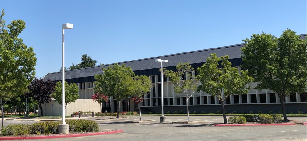 More Photos Of 10481 Armstrong Ave, Mather Office For Sale