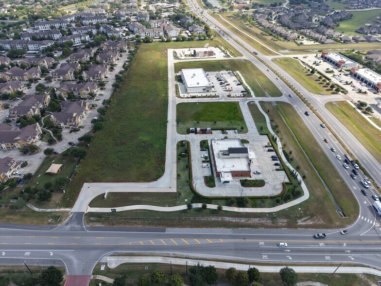 More Photos Of NEQ of League City Pkwy & Egret Bay Blvd, League City Office For Sale