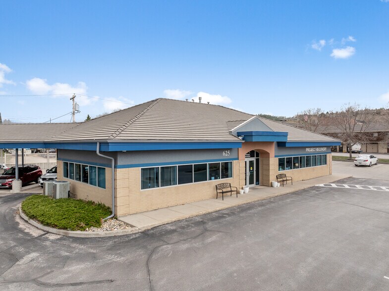 More Photos Of 625 Flormann St, Rapid City Medical For Sale