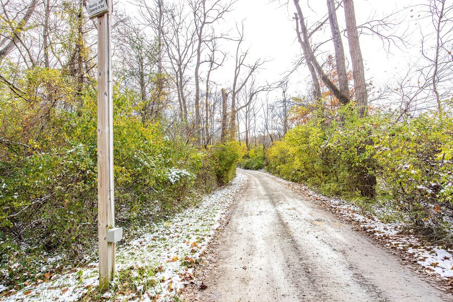 More Photos Of 6879 River Rd, Harrison Specialty For Sale