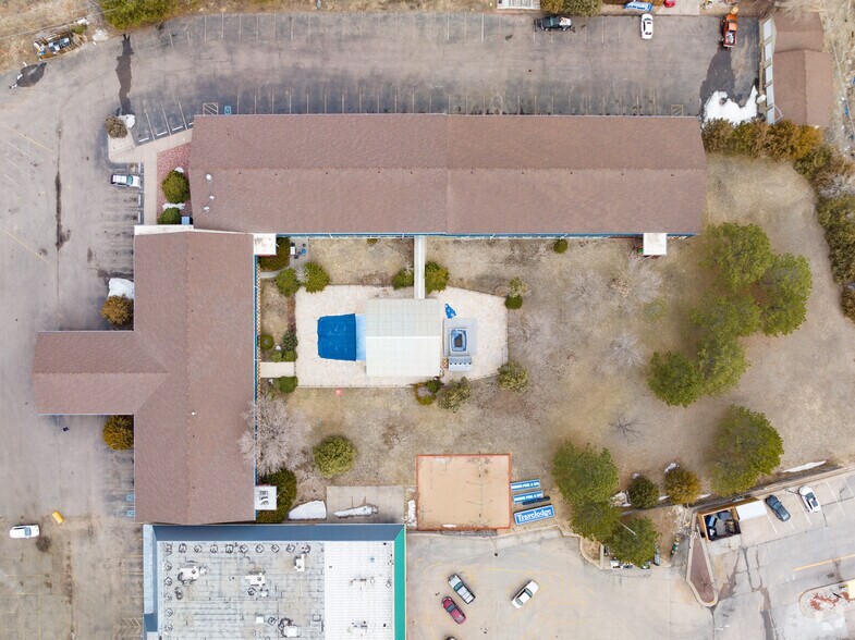 More Photos Of 201 Stagecoach Trl, Ogallala Hospitality For Sale