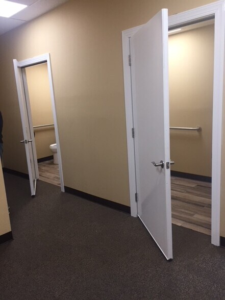 More Photos Of 544 E Stuart Dr, Galax Unknown For Lease