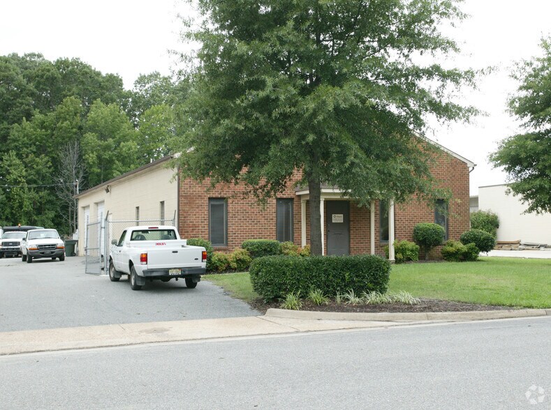 More Photos Of 607 Copeland Dr, Hampton Light Distribution For Lease