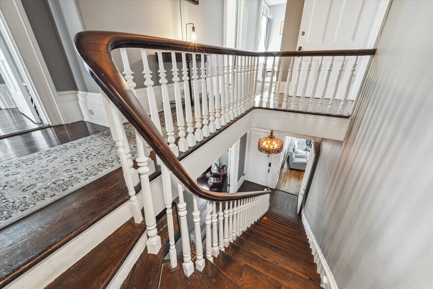 More Photos Of 1502 Market St, Galveston Hospitality For Sale