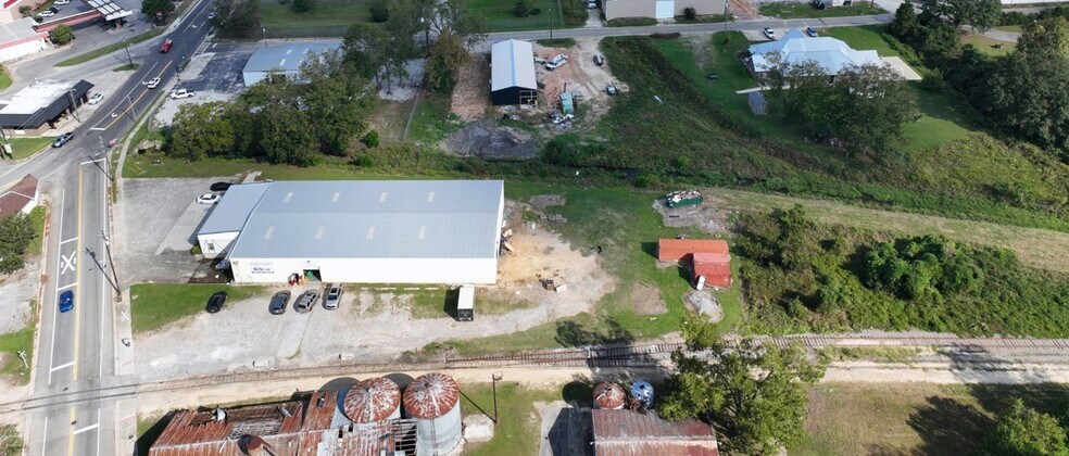 More Photos Of 201 Johnson St, Statesboro Warehouse For Sale