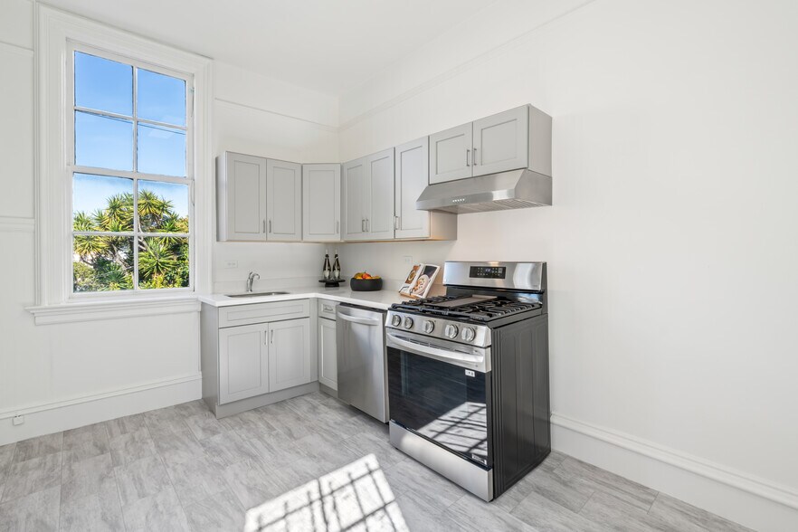 More Photos Of 2332-2334 California Street, San Francisco Apartments For Sale