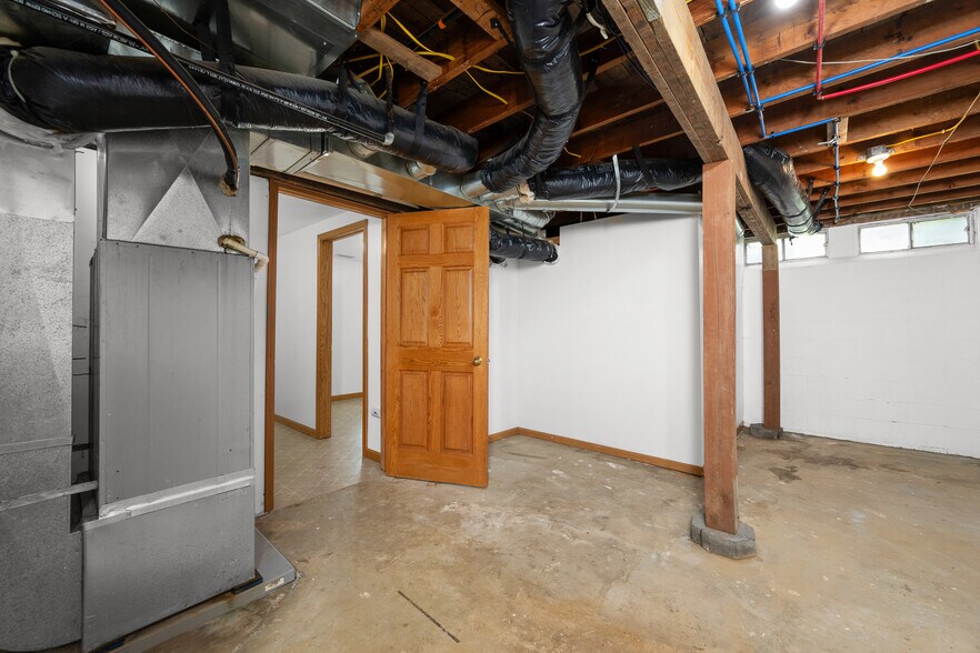 More Photos Of 222 6th St, Buffalo Apartments For Sale