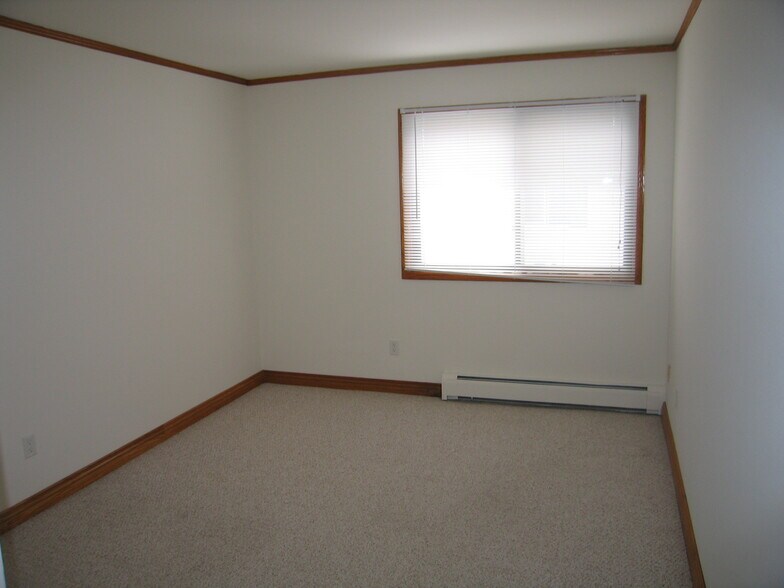 More Photos Of 7418 Century Ave, Middleton Apartments For Sale