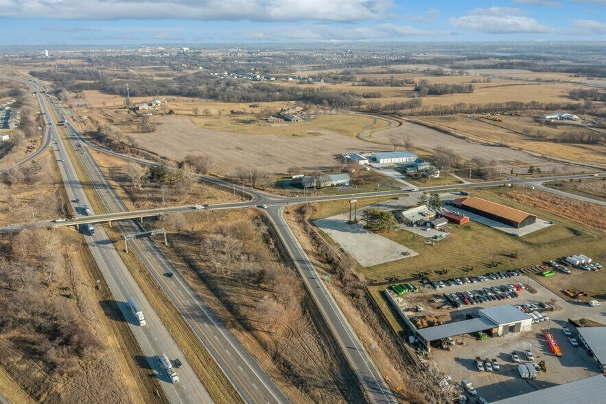 More Photos Of 33083 Ute Ave, Waukee Flex For Sale