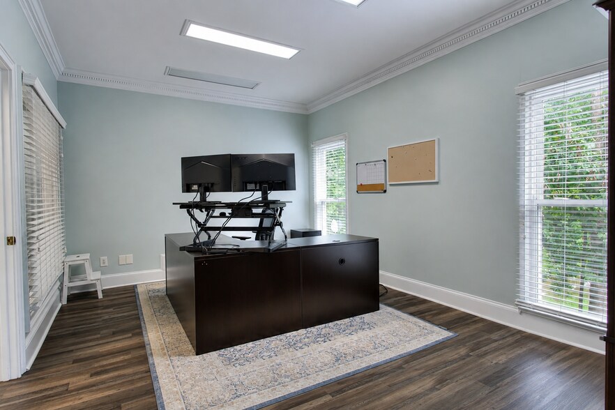 More Photos Of 3722 Atlanta Hwy, Athens Office For Sale