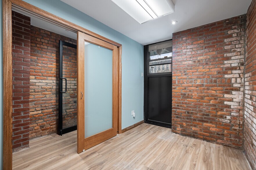 More Photos Of 2291 7th Ave, New York Apartments For Lease