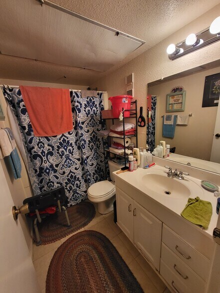 More Photos Of , Houston Multifamily For Sale