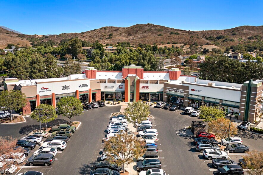 More Photos Of 25622 Crown Valley Pky, Ladera Ranch Unknown For Lease