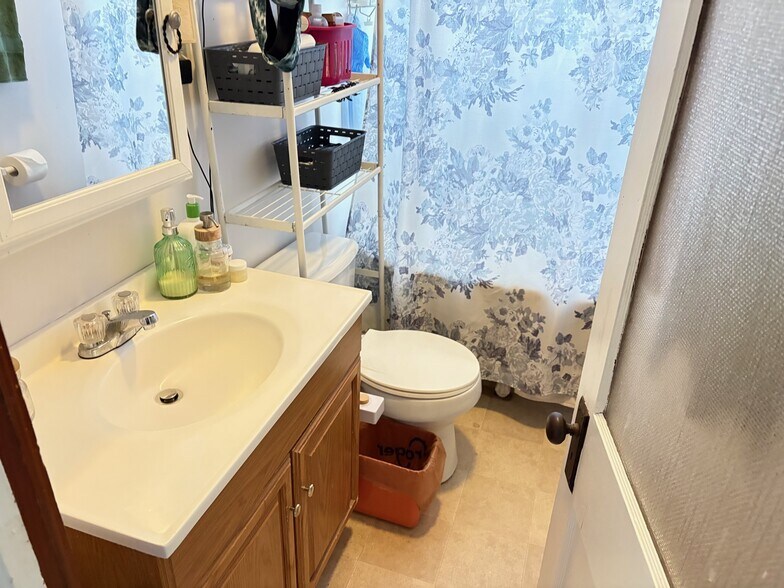 More Photos Of 328 Milton Ave, Ballston Spa Apartments For Sale
