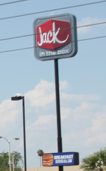 More Photos Of 3150 E Washington Rd, Phoenix Freestanding For Sale