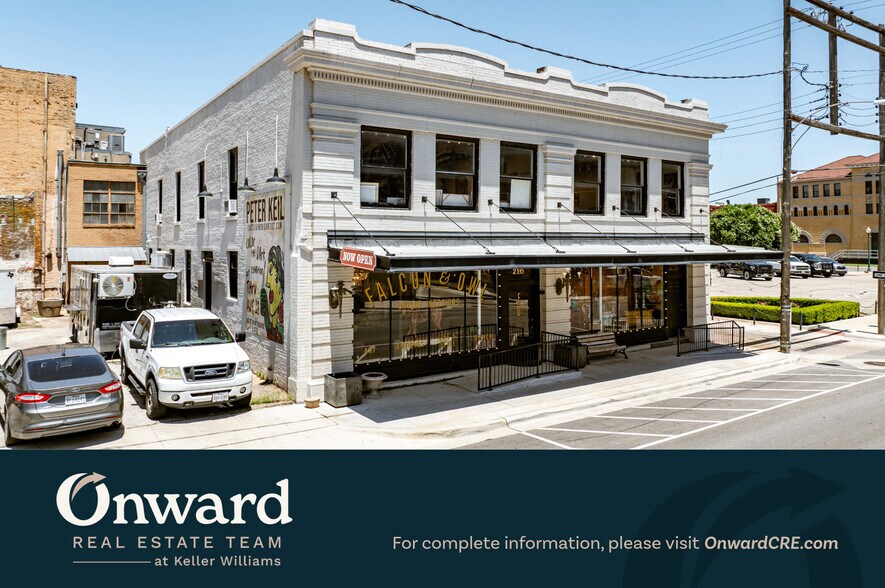 Primary Photo Of 210-224 S 5th St, Waco Storefront Retail Office For Lease