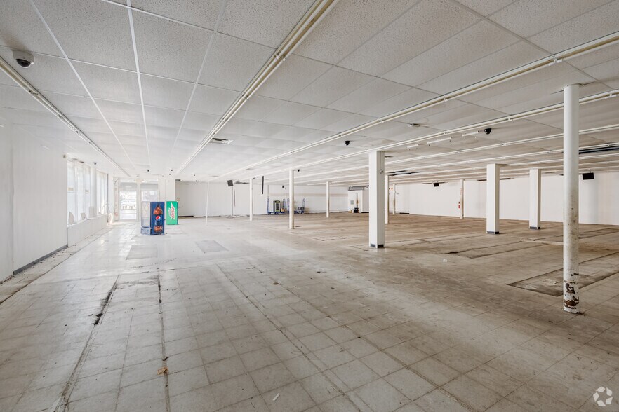 More Photos Of 1714 Laketon Rd, Wilkinsburg Freestanding For Sale